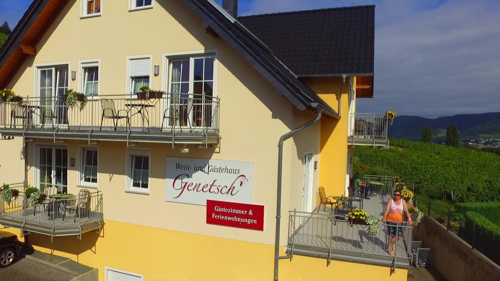 Wein- Und Gaestehaus Genetsch 利塞尔 外观 照片