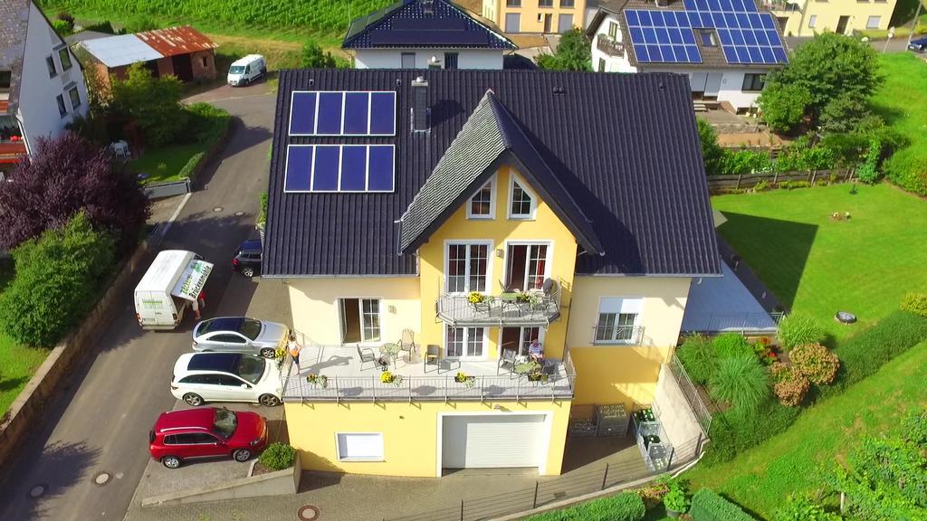 Wein- Und Gaestehaus Genetsch 利塞尔 外观 照片