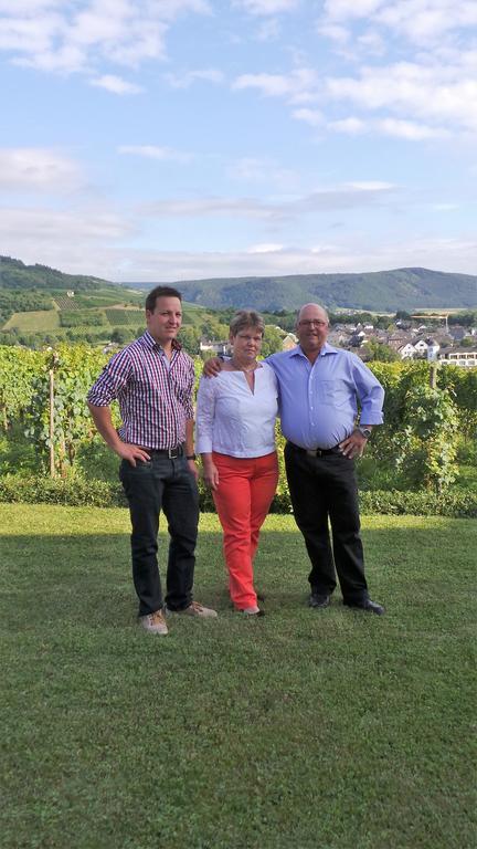 Wein- Und Gaestehaus Genetsch 利塞尔 外观 照片